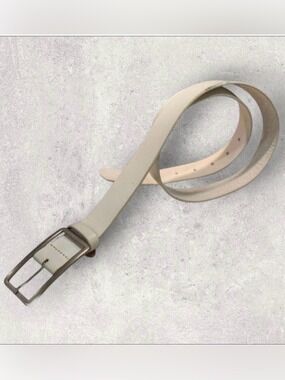 Faux White Leather Belt Silver Buckle—see what’s inside